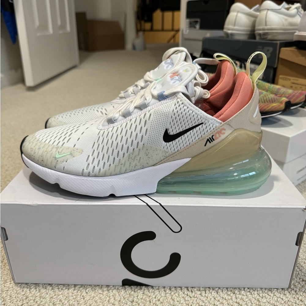 Air Max 270 Sandrift Size 11